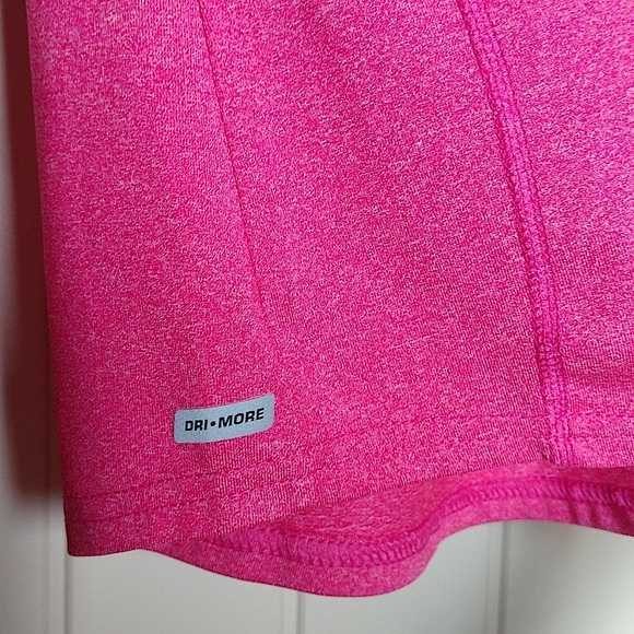 Athletic semi-fitted size small (4-6) long sleeve pink top by Danskin Now - Picture 7 of 9